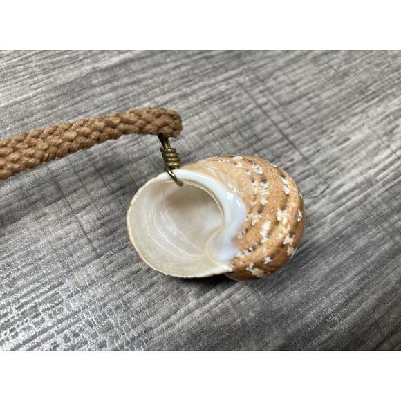 Artisan Real Sea Ocean Shell Rope Pendant Beach Necklace 15.5” - Picture 7 of 11